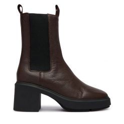 Botki Calvin Klein. Brązowe botki Calvin Klein, bez wzorów, bez obcasa, na słupku, bez zapięcia. Za 699.99 zł.