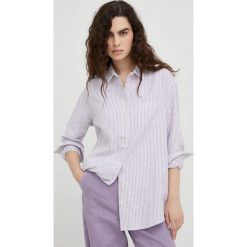 Wrangler koszula bawełniana damska kolor fioletowy relaxed z kołnierzykiem klasycznym. Fioletowe koszule Wrangler, l, bez wzorów, z bawełny, klasyczne, bez kołnierzyka, bez ramiączek. Za 229.99 zł.