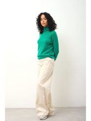 AUTHENTIC CASHMERE Kaszmirowy golf "Bise" w kolorze zielonym rozmiar: L. Zielone swetry AUTHENTIC CASHMERE, l, bez wzorów, z kaszmiru, bez ramiączek. Za 408.95 zł.