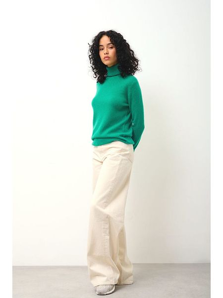 AUTHENTIC CASHMERE Kaszmirowy golf "Bise" w kolorze zielonym rozmiar: L. Zielone swetry AUTHENTIC CASHMERE, l, bez wzorów, z kaszmiru, bez ramiączek. Za 408.95 zł.