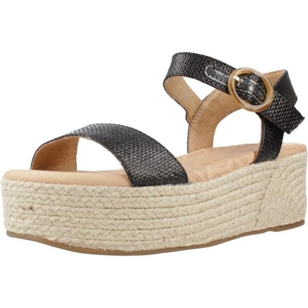 Sandały MTNG 59608M Czarny. Czarne sandały mtng, bez wzorów, z syntetyku, bez obcasa, bez zapięcia. Za 152.99 zł.