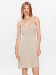 Guess Sukienka dzianinowa Marion W3GK35 Z36K0 Beżowy Slim Fit. Brązowe sukienki Guess, s, z aplikacjami, z dzianiny, bez kołnierzyka, bez ramiączek. Za 379.99 zł.