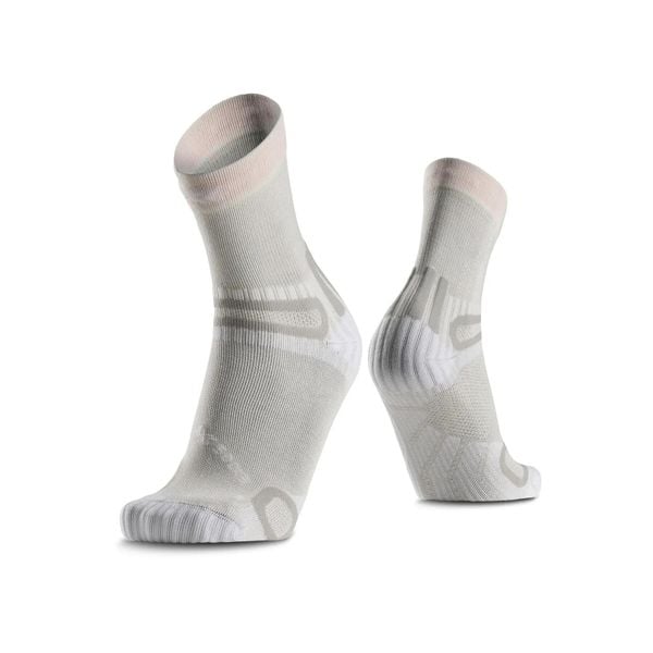 Skarpetki X-Socks Discover Ankle. Białe skarpetki X-Socks, bez wzorów. Za 139.00 zł.