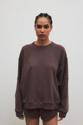 Bluza damska z przeszyciami w kolorze PURPLE TAUPE - NORD. Fioletowe bluzy bez kaptura Marsala, m, bez wzorów, z bawełny, bez kaptura. Za 319.90 zł.