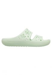 Klapki Dla Dorosłych Crocs Classic Floral Cut Out Sandal. Zielone klapki Crocs, bez wzorów, z materiału, bez obcasa, bez zapięcia. Za 159.99 zł.