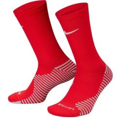 Skarpety Unisex Dla Dorosłych Strike Crew. Czerwone skarpetki Nike, bez wzorów. Za 65.99 zł.