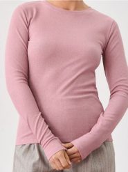 Prążkowana bluzka - różowy. Czerwone bluzki Sinsay, l, bez wzorów, prążkowane, bez kołnierzyka, bez ramiączek. Za 35.99 zł.