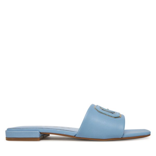 Klapki Guess. Niebieskie klapki Guess, z aplikacjami, bez obcasa, bez zapięcia. Za 319.99 zł.