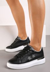 Czarne Płaskie Sneakersy z Gwiazdkami i Metalicznymi Wstawkami Jalelia. Czarne buty sportowe lifestyle Born2be, z aplikacjami, z jeansu, biznesowe, z okrągłym noskiem, bez zapięcia. W wyprzedaży za 84.99 zł.