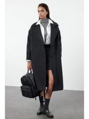 Trendyol Płaszcz przejściowy w kolorze antracytowym rozmiar: 40. Czarne płaszcze Trendyol, bez wzorów, bez kaptura. Za 158.47 zł.