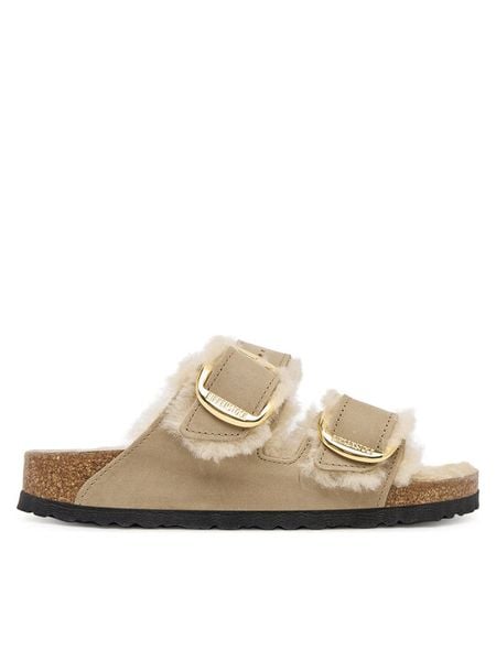 Birkenstock Klapki Arizona Big Buckle Shearling 1030384 Brązowy. Brązowe klapki Birkenstock, bez wzorów, ze skóry, bez obcasa, bez zapięcia. Za 809.99 zł.