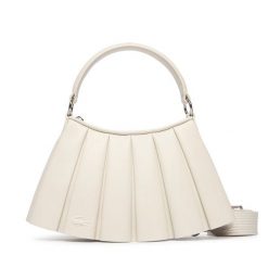 Torebka Lacoste. Czerwone torebki klasyczne Lacoste, bez wzorów, klasyczne, bez dodatków. Za 1,099.00 zł.