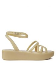Melissa Sandały Melissa Debbie Ad 33997 Beżowy. Brązowe sandały Melissa, bez wzorów, z tworzywa sztucznego, bez obcasa, na płaskiej podeszwie, bez zapięcia. Za 299.99 zł.