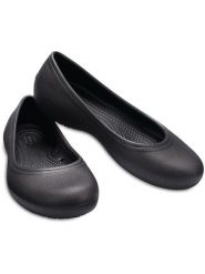 Crocs Baleriny "At Work" w kolorze czarnym rozmiar: 34/35. Czarne baleriny Crocs, bez wzorów, bez obcasa, bez zapięcia. Za 121.80 zł.