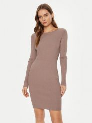 Guess Sukienka dzianinowa W5RK21 Z3L10 Beżowy Regular Fit. Brązowe sukienki Guess, l, z aplikacjami, z dzianiny, bez kołnierzyka, bez ramiączek. Za 309.99 zł.