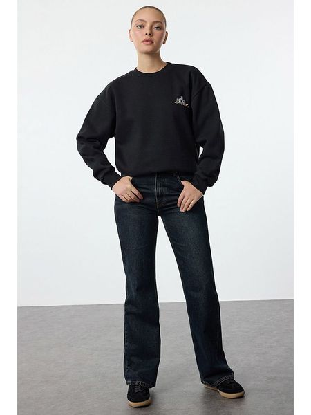 Trendyol Bluza w kolorze czarnym rozmiar: XL. Czarne bluzy Trendyol, xl, bez wzorów, z bawełny, bez ramiączek, bez kaptura. Za 66.00 zł.