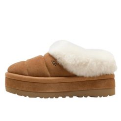 Buty do chodzenia dla dorosłych UGG Tazzlita Slipper Chestnut. Brązowe buty treningowe UGG, na jesień, bez wzorów, z dzianiny, bez zapięcia, trekkingowe. Za 816.49 zł.