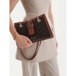 Torebka Nine West. Brązowe torebki klasyczne Nine West, bez wzorów, klasyczne, bez dodatków. Za 229.99 zł.