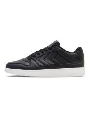 Buty Sportowe Hummel St. Power Play. Czarne buty treningowe Hummel, bez wzorów, z gumy, bez zapięcia, trekkingowe. Za 288.50 zł.