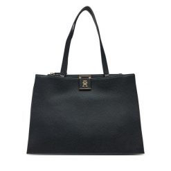 Torebka Tommy Hilfiger. Czarne torebki klasyczne Tommy Hilfiger, bez wzorów, klasyczne, bez dodatków. Za 429.99 zł.