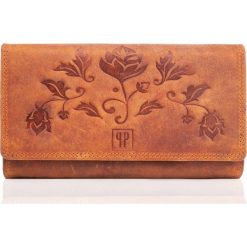 Portfel skórzany PAOLO PERUZZI T-05-OR pomarańczowy. Brązowe portfele PAOLO PERUZZI, bez wzorów, ze skóry. Za 89.99 zł.