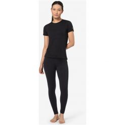 Spodnie termoaktywne damskie SUPER.NATURAL Arctic 230 Tight. Czarne bielizna termoaktywna damska super.natural, bez wzorów, bez ramiączek. Za 399.99 zł.