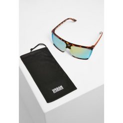 Okulary przeciwsłoneczne Urban Classics 112 uc. Brązowe okulary przeciwsłoneczne Urban Classics, bez wzorów. Za 92.00 zł.