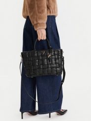 Guess Torebka HWWG80 72060 Czarny. Czarne torebki klasyczne Guess, z aplikacjami, ze skóry, bez dodatków. Za 609.99 zł.