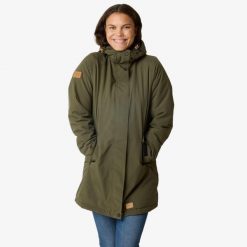 Kurtka zimowa Turystyka Damska Swedemount Sarek Insulated Coat oddychająca. Zielone kurtki SWEDEMOUNT, na zimę, bez wzorów, sportowe, bez kaptura. W wyprzedaży za 372.00 zł.