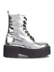 Tommy Jeans Botki Tjw Flatform Zip Up Metallic EN0EN02403 Szary. Szare botki Tommy Jeans, bez wzorów, z jeansu, bez obcasa, na płaskiej podeszwie, bez zapięcia. Za 419.99 zł.