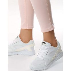 Białe Buty Sportowe Spread. Buty sportowe lifestyle marki Born2be. Za 54.99 zł.