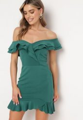 Zielona Kopertowa Sukienka z Falbankami i Dekoltem w Serek Dlina. Zielone sukienki Born2be, na co dzień, m, z aplikacjami, eleganckie, bez kołnierzyka, bez ramiączek, mini, kopertowe. W wyprzedaży za 67.99 zł.