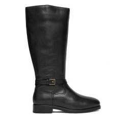 Kozaki Tommy Hilfiger. Czarne kozaki Tommy Hilfiger, bez wzorów, bez obcasa, na płaskiej podeszwie, bez zapięcia. Za 999.99 zł.