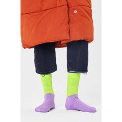 Happy Socks skarpetki damskie kolor zielony. Zielone skarpetki Happy Socks, bez wzorów. W wyprzedaży za 44.99 zł.