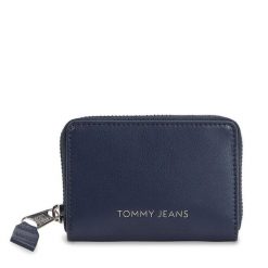 Mały Portfel Damski Tommy Jeans. Niebieskie portfele Tommy Jeans, bez wzorów, z jeansu. Za 109.99 zł.