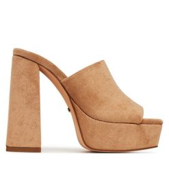 Klapki DeeZee. Brązowe klapki DeeZee, bez wzorów, bez obcasa, bez zapięcia. Za 139.99 zł.