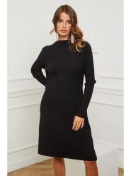 Joséfine Sukienka dzianinowa "Garcy" w kolorze czarnym rozmiar: XL. Czarne sukienki Joséfine, xl, bez wzorów, z dzianiny, bez kołnierzyka, bez ramiączek, midi, rozkloszowane. Za 198.10 zł.