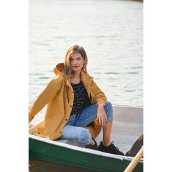 Wiosenny płaszcz damski J-IGGI. Żółte płaszcze Volcano, na jesień, xl, bez wzorów, z materiału, sportowe, bez kaptura. Za 224.99 zł.