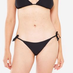 Dół kostiumu kąpielowego surfingowego damski Olaian Sofy Simi teksturowany. Czarne bikini OLAIAN, bez wzorów, z elastanu, sportowe. Za 44.99 zł.