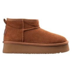 Buty zimowe Fitanu Kanak 92800622210 brązowe. Brązowe botki bez wzorów, z jeansu, bez obcasa, na platformie, bez zapięcia. Za 470.98 zł.