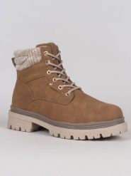 Kimberfeel Botki "Baya" w kolorze jasnobrązowym rozmiar: 37. Brązowe botki Kimberfeel, bez wzorów, bez obcasa, bez zapięcia. Za 230.04 zł.