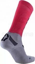 Skarpety UYN COMPRESSION FLY Coral/Black. Czarne skarpetki Uyn, bez wzorów, z dzianiny. Za 99.99 zł.
