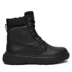 Trapery Geox. Czarne traperki Geox, bez wzorów, bez obcasa, bez zapięcia. Za 849.99 zł.