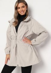 Beżowa Kurtka Parka Ściągana w Pasie Troczkami Nevishia. Brązowe kurtki Born2be, l, bez wzorów, z jeansu, eleganckie. W wyprzedaży za 110.49 zł.