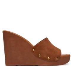 Klapki Aldo. Brązowe klapki Aldo, bez wzorów, bez obcasa, bez zapięcia. Za 339.99 zł.