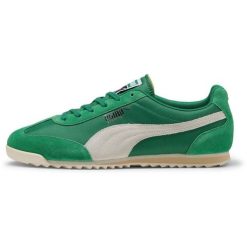 Buty sportowe Puma Unisex Arizona. Zielone buty treningowe Puma, bez wzorów, z zamszu, bez zapięcia. W wyprzedaży za 290.00 zł.