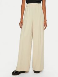 Patrizia Pepe Spodnie materiałowe 8P0710/A545-B814 Beżowy Regular Fit. Brązowe spodnie materiałowe Patrizia Pepe, bez wzorów, z materiału. Za 849.99 zł.