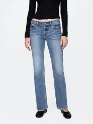 GAP Dżinsy - Regular fit - w kolorze błękitnym rozmiar: W35. Niebieskie jeansy GAP, bez wzorów, klasyczne. Za 144.92 zł.