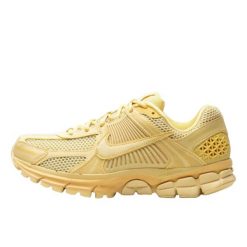 Buty do chodzenia dla dorosłych Nike Zoom Vomero 5 Saturn Gold. Żółte buty do biegania Nike, bez wzorów, ze skóry, bez zapięcia, do biegania, nike zoom. Za 1,529.48 zł.