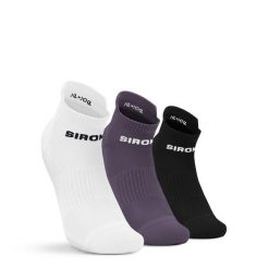 Krótkie skarpetki sportowe trójpak Fitness Siroko Trim Lavander. Białe skarpetki SIROKO, bez wzorów, z materiału. Za 75.00 zł.